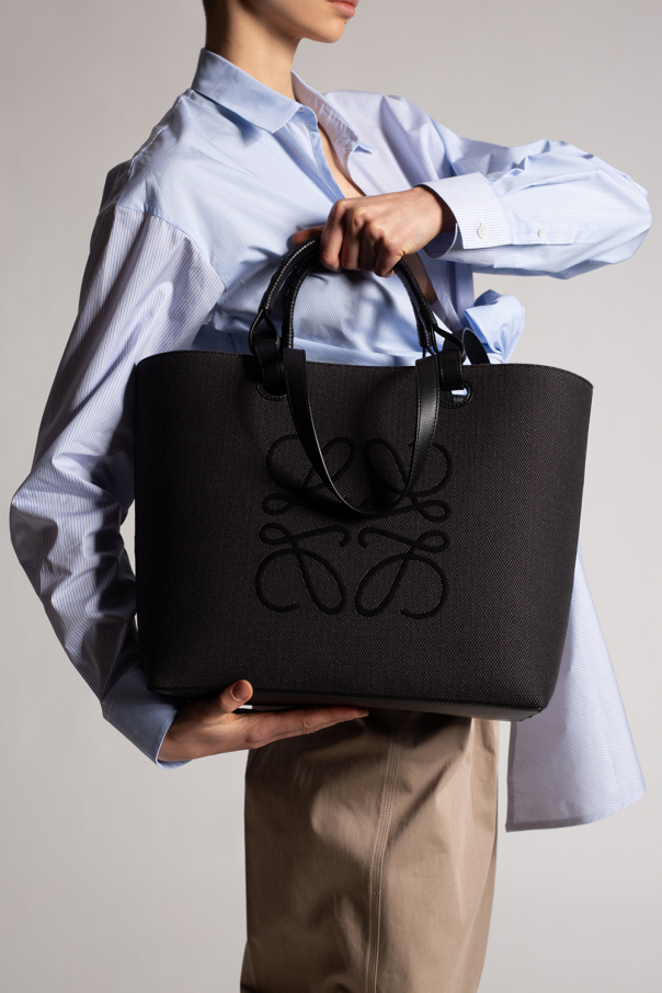 Loewe anagram online tote